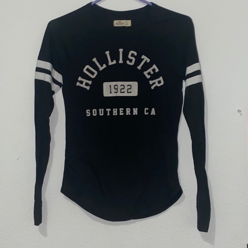 Black Hollister long sleeve